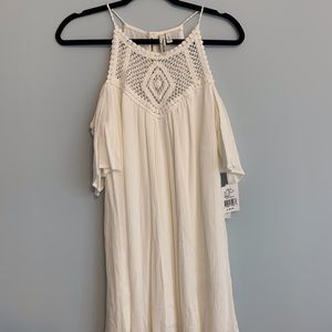 BRAND NEW Crochet linen dress